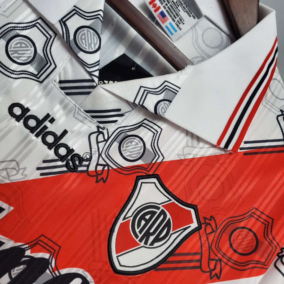 Camisola River Plate Titular 95/96 - Versão Retro