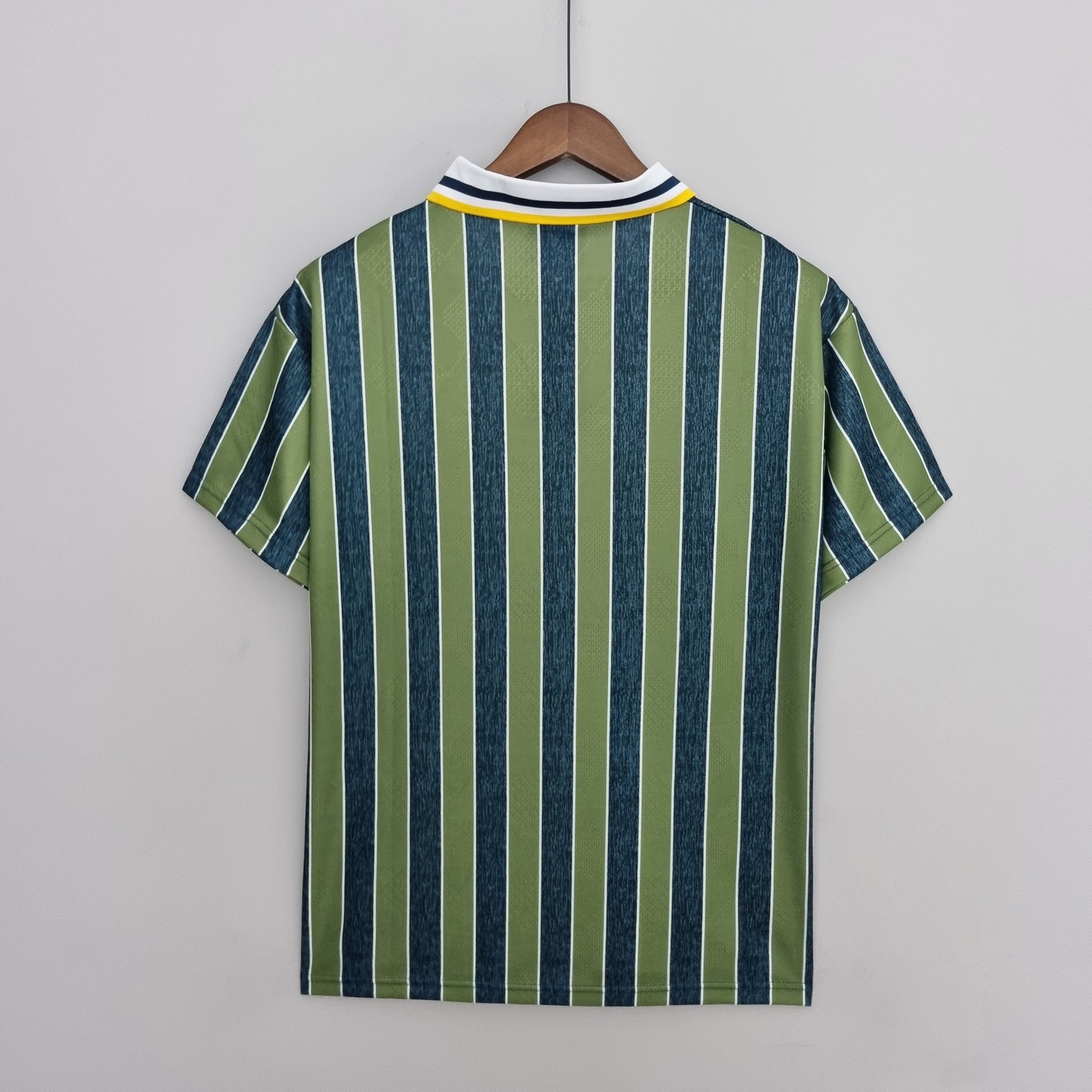 Camisola Inter de Milão Reserva 95/96 - Versão Retro