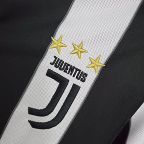 Camisola Juventus Titular 17/18 - Versão Retro