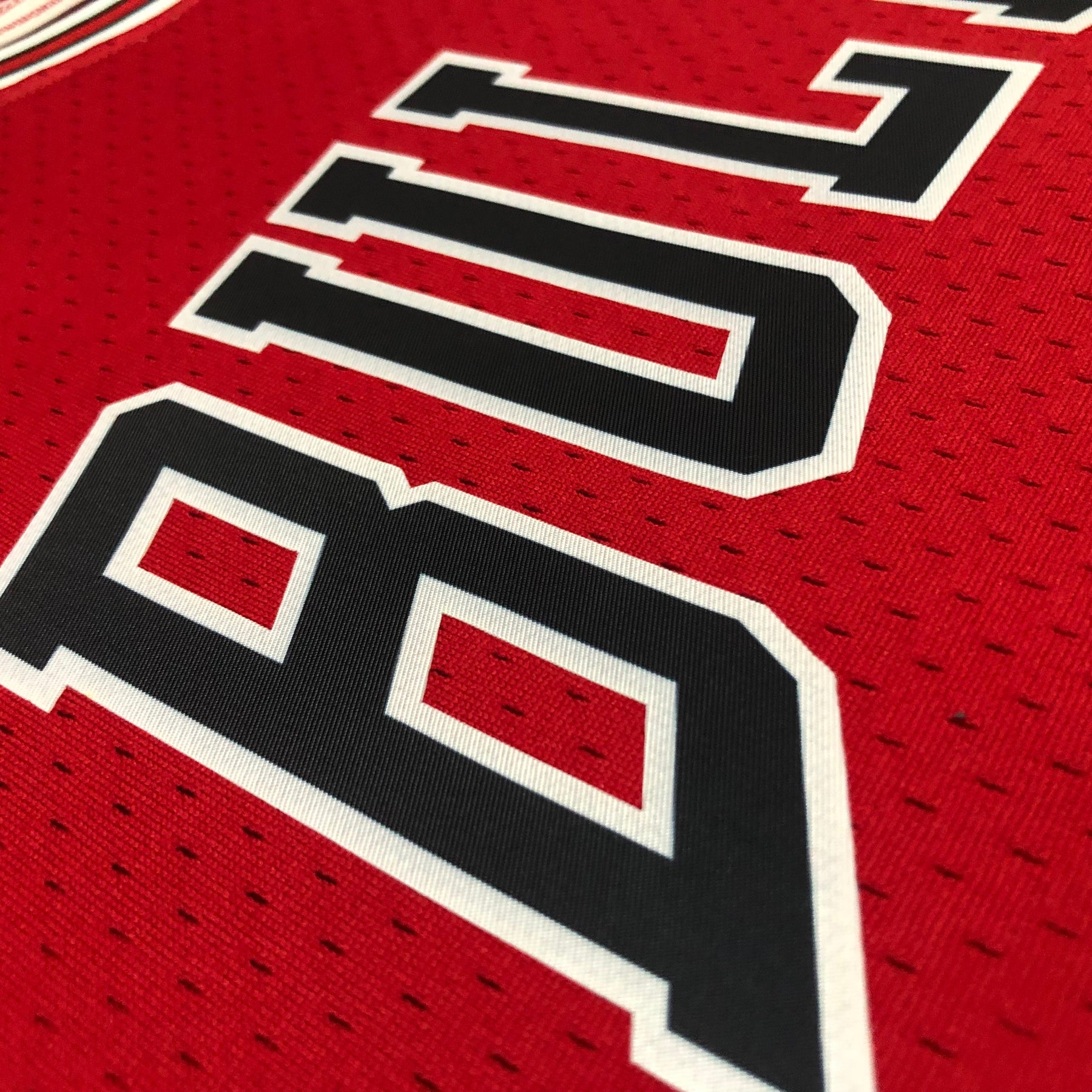 Regata Chicago Bulls Away Mitchell & Ness 97/98 - Rei da Pelada