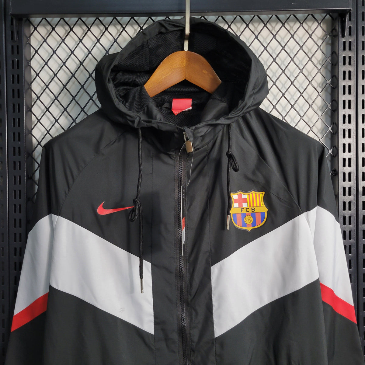 Casaco Corta Vento Barcelona 23/24 - Preto