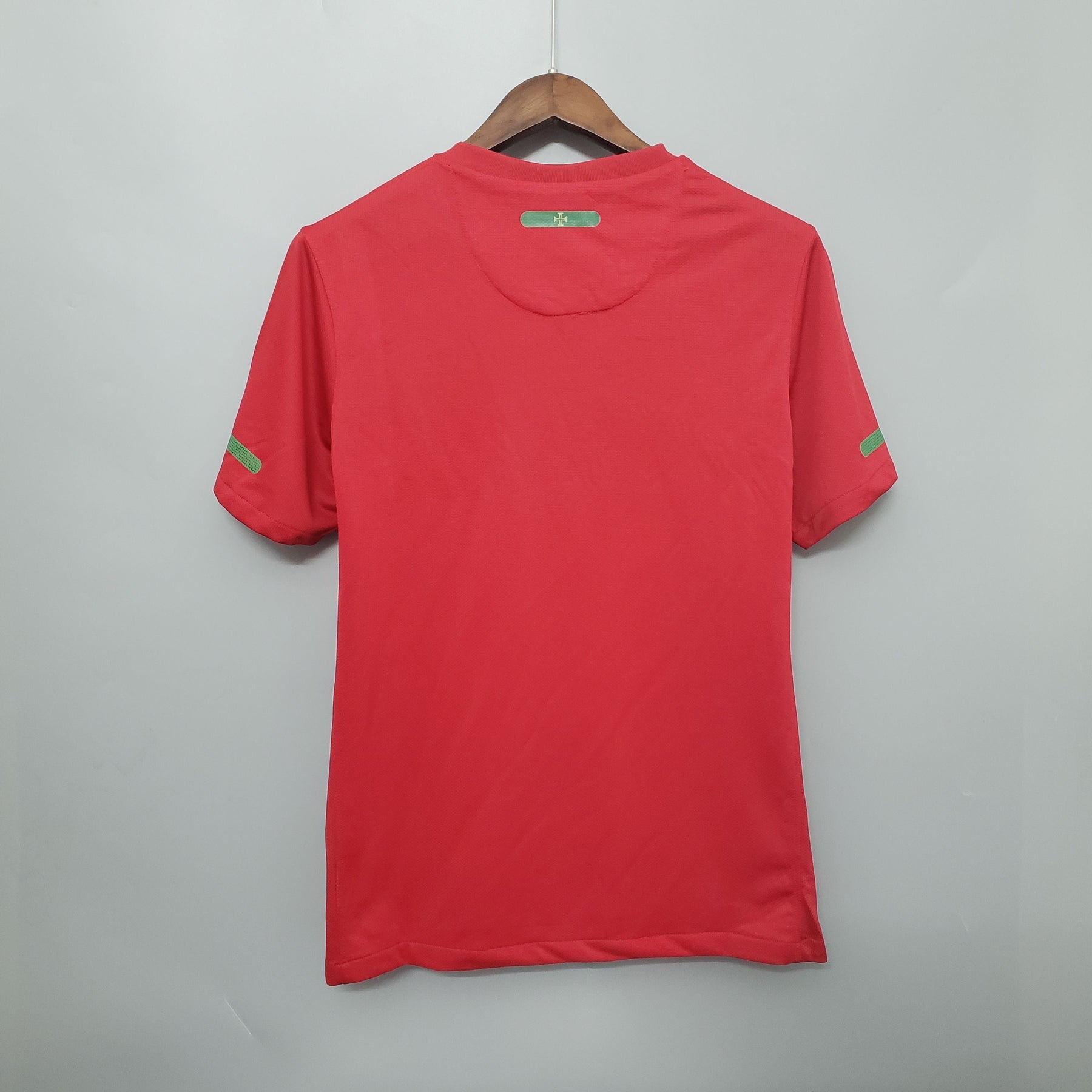 Camisola Portugal Titular 2010 - Versão Retro
