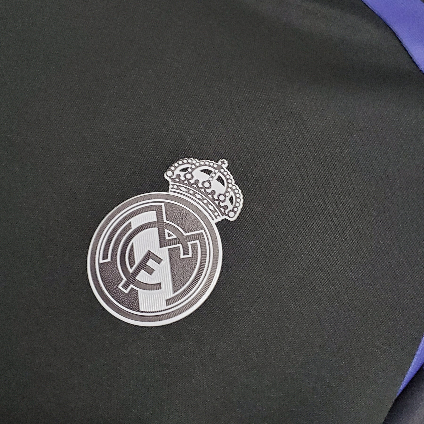 Camisola Real Madrid III 15/16 - Versão Retro Manga Comprida