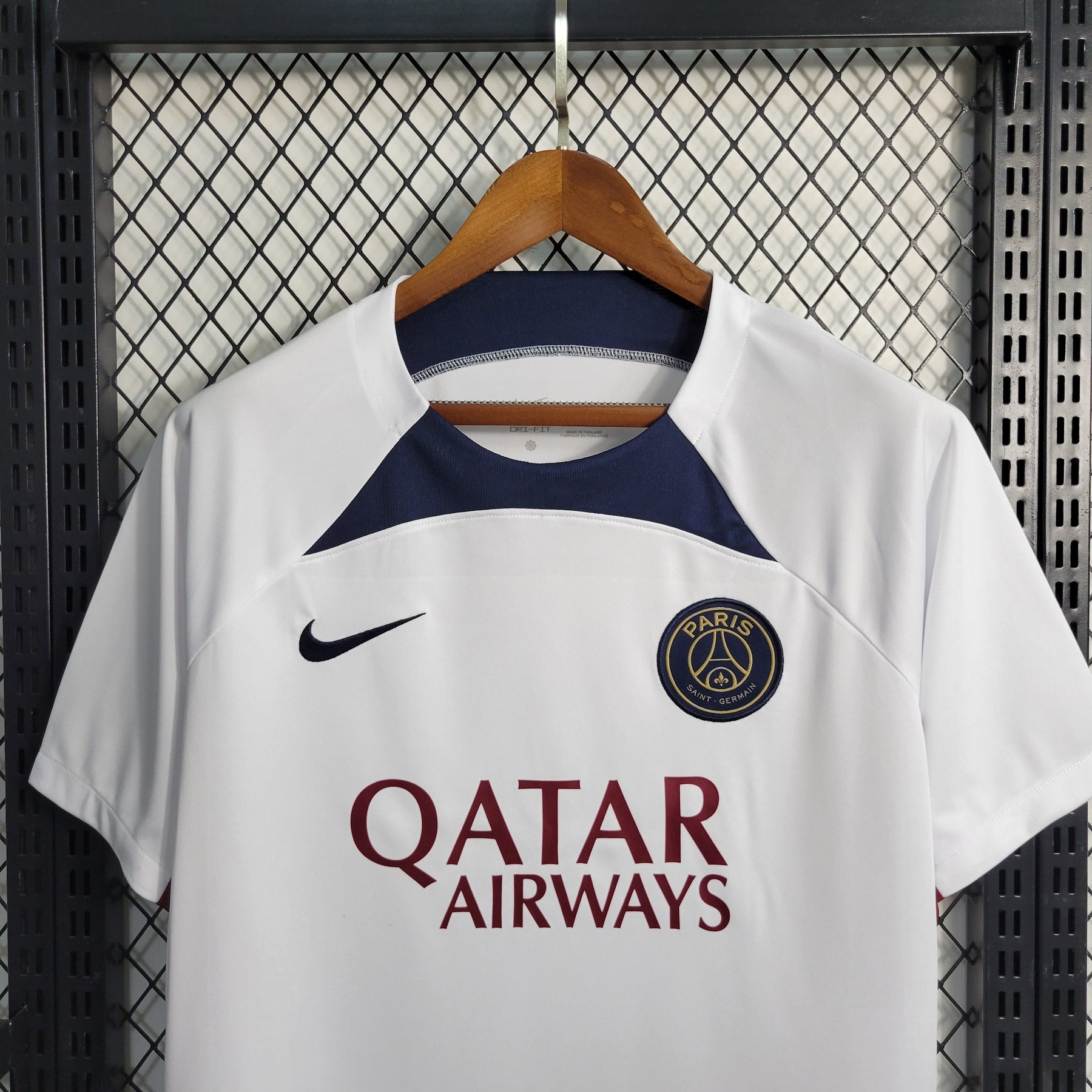 Camisola Psg Treino 23/24 - Nike Adepto Masculina - Lançamento