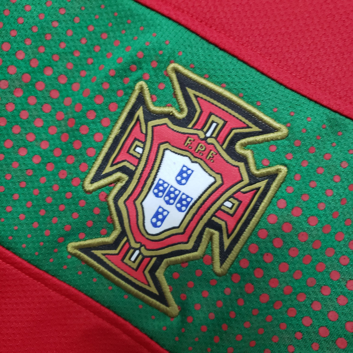 Camisola Portugal Titular 2010 - Versão Retro