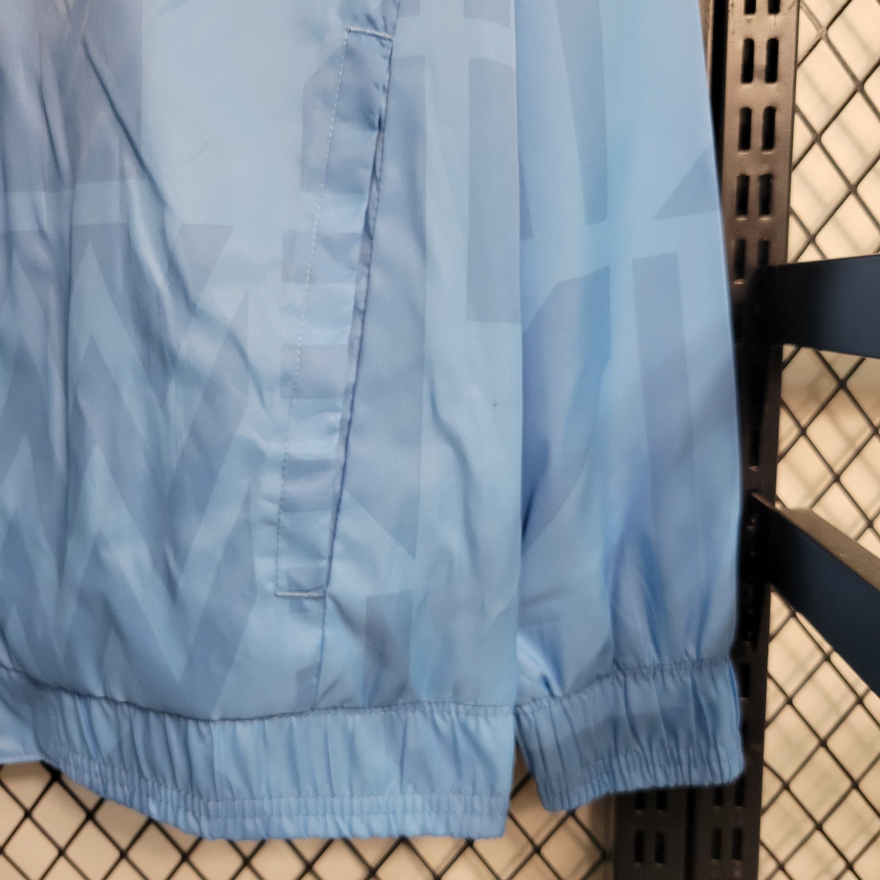 Casaco Corta Vento Manchester City 23/24 - Azul