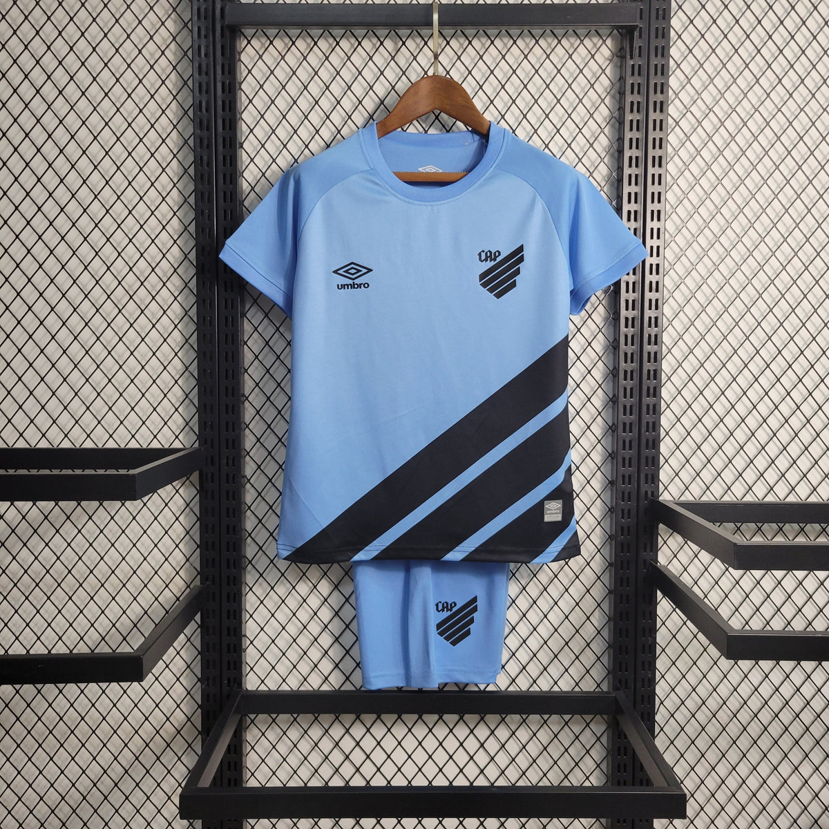 Kit Infantil Athletico Paranaense Terceira Camisola 23/24