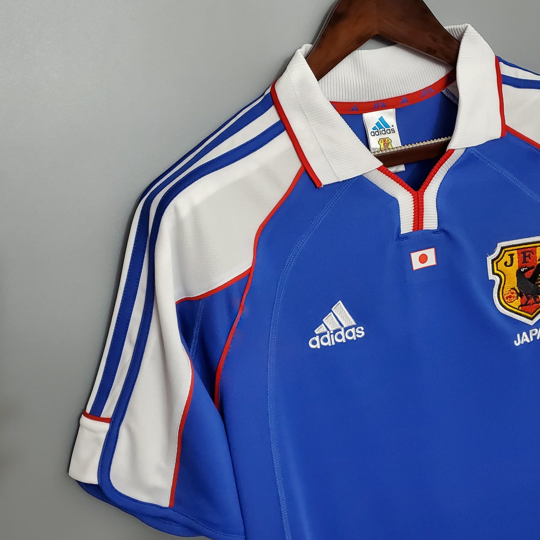 Camisola Japão Titular 2000 - Versão Retro