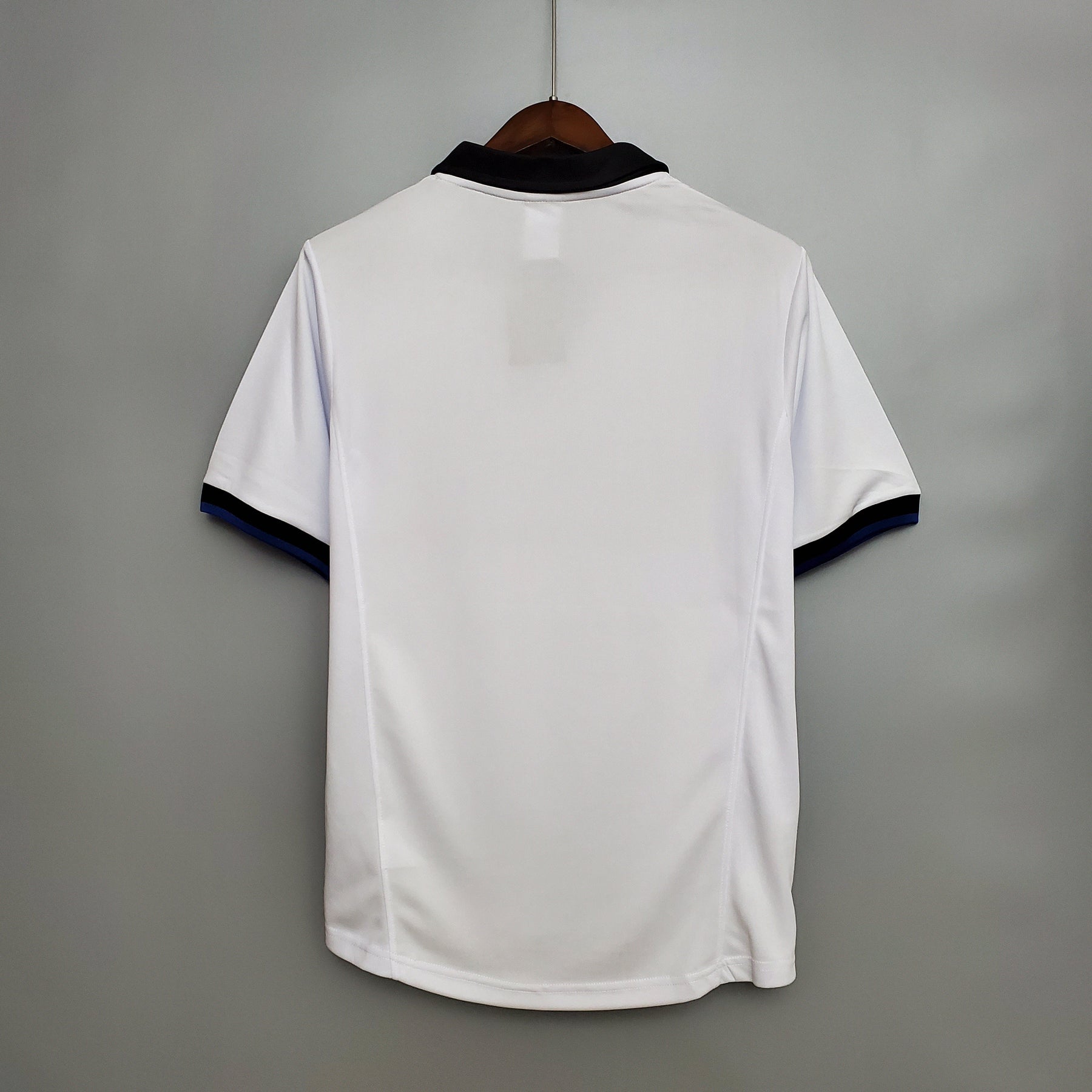 Camisola Inter de Milão Reserva 98/99 - Versão Retro