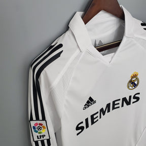 Camisola Real Madrid Titular 05/06 - Versão Retro Manga Comprida