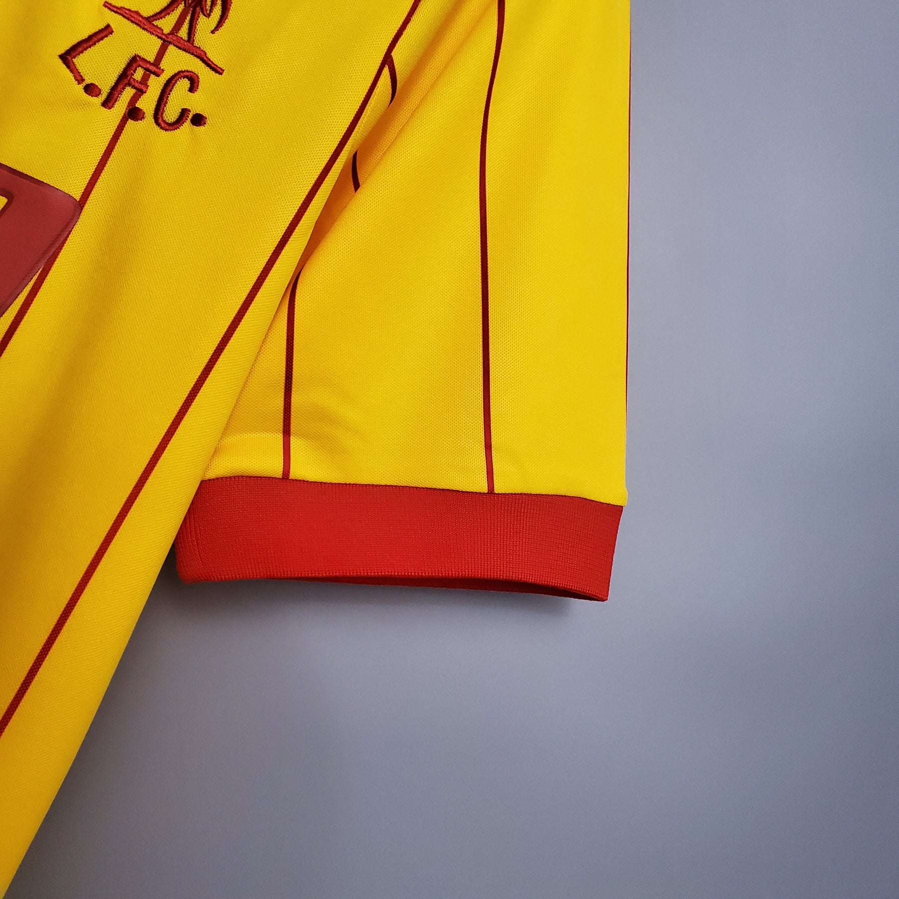 Camisola Liverpool Reserva 1984 - Versão Retro