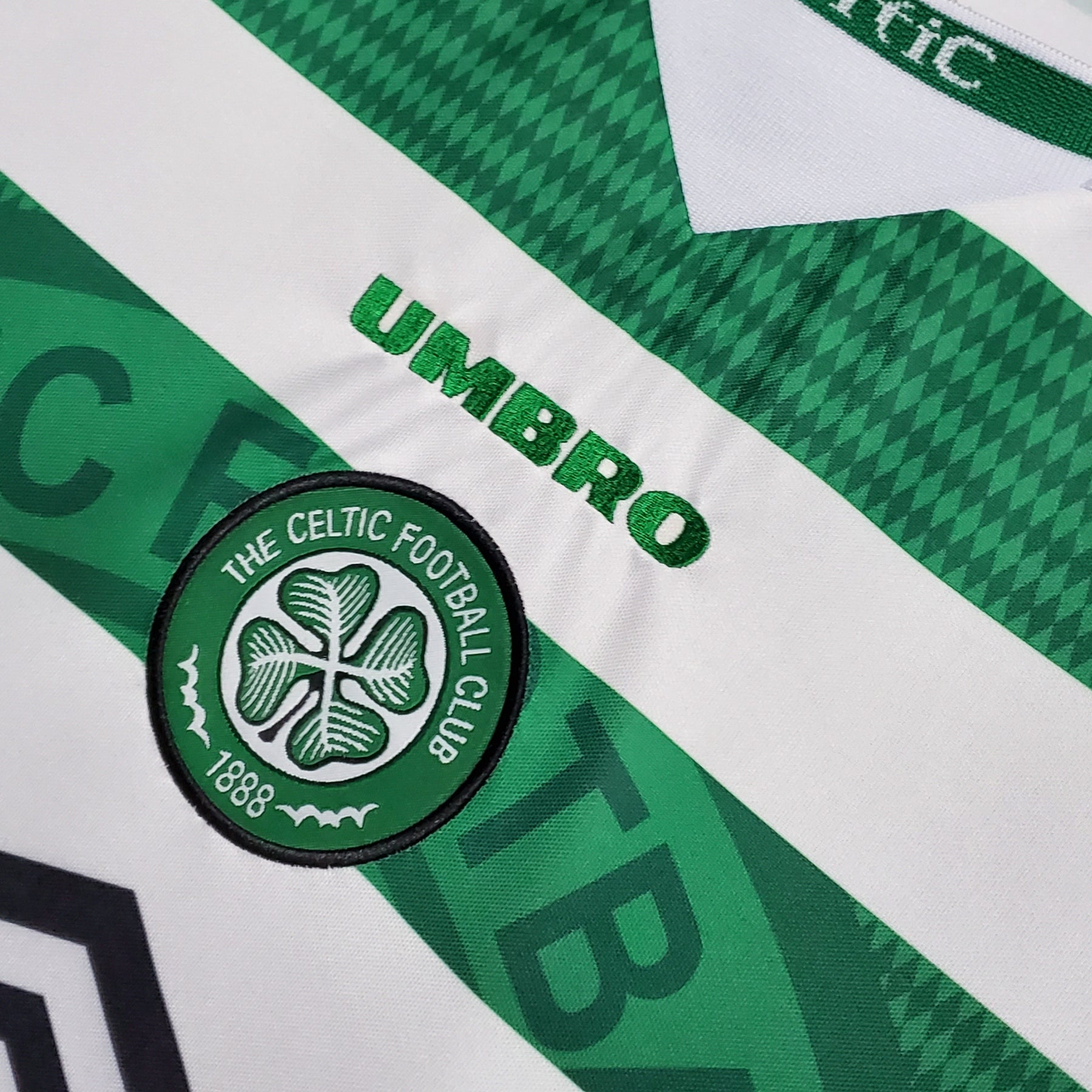 Camisola Celtic Titular 98/99 - Versão Retro