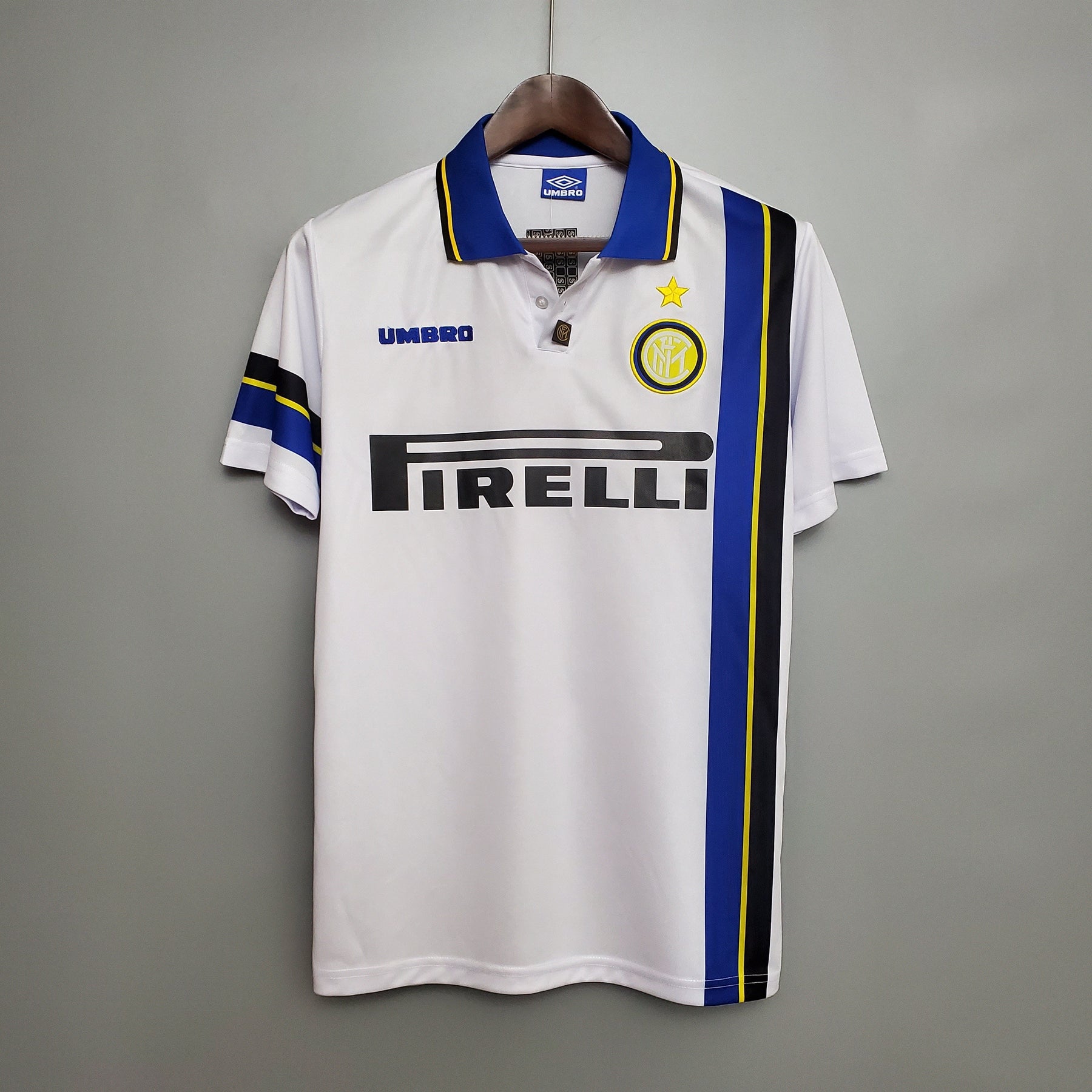Camisola Inter de Milão Reserva 97/98 - Versão Retro