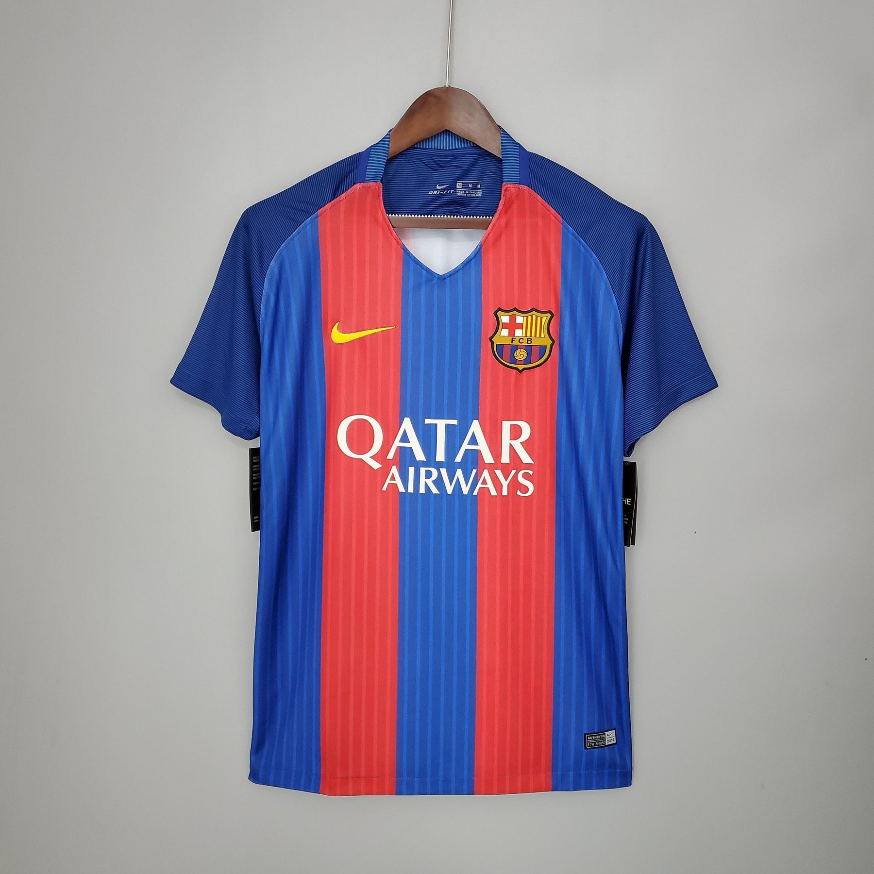 Camisola Barcelona Titular 16/17 - Versão Retro