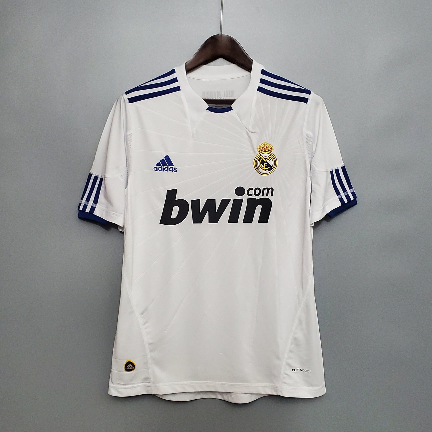 Camisola Real Madrid Titular 10/11 - Versão Retro