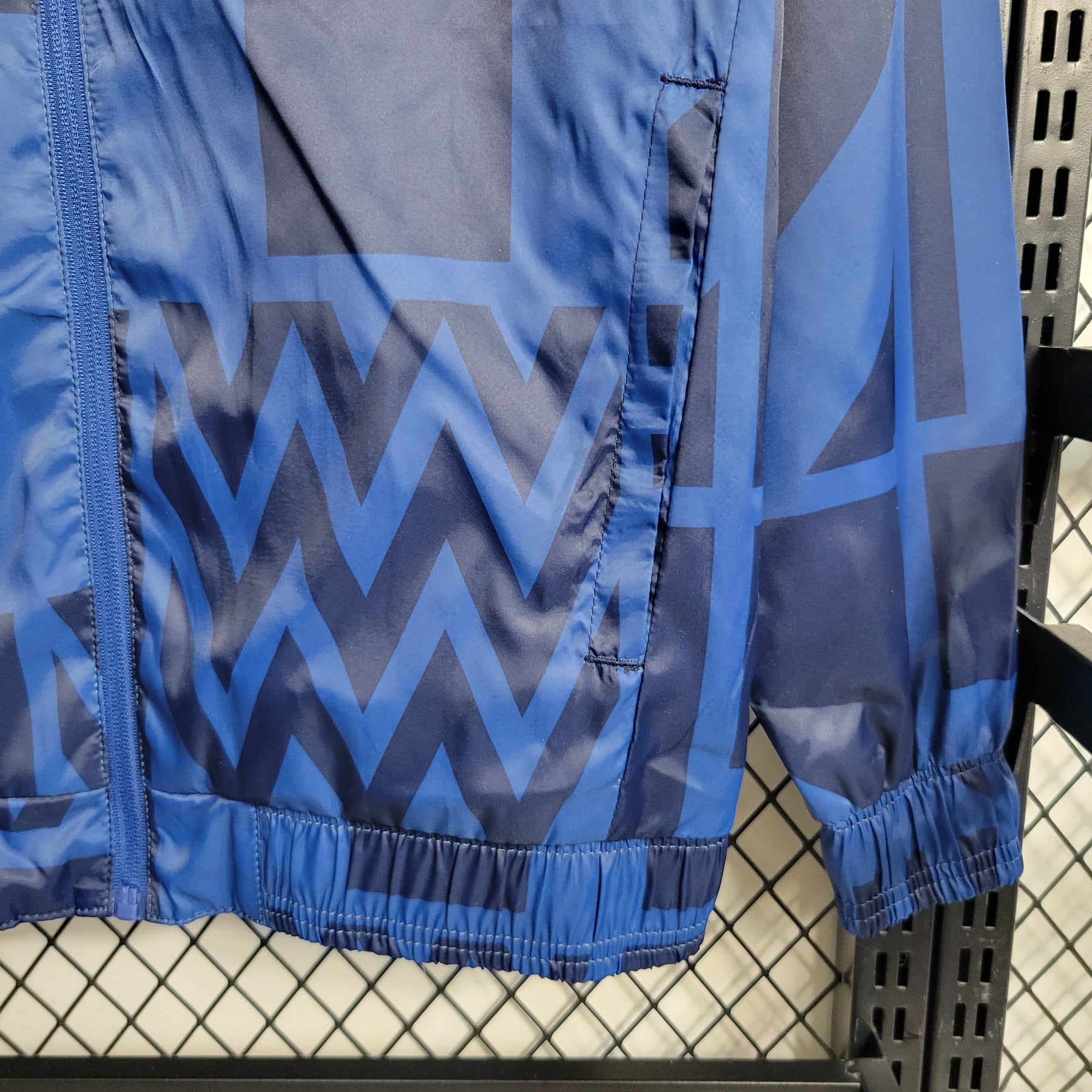 Casaco Corta Vento Tottenham Azul 23/24