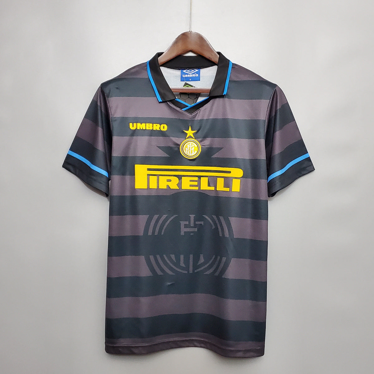Camisola Inter de Milão Reserva 97/98 - Versão Retro