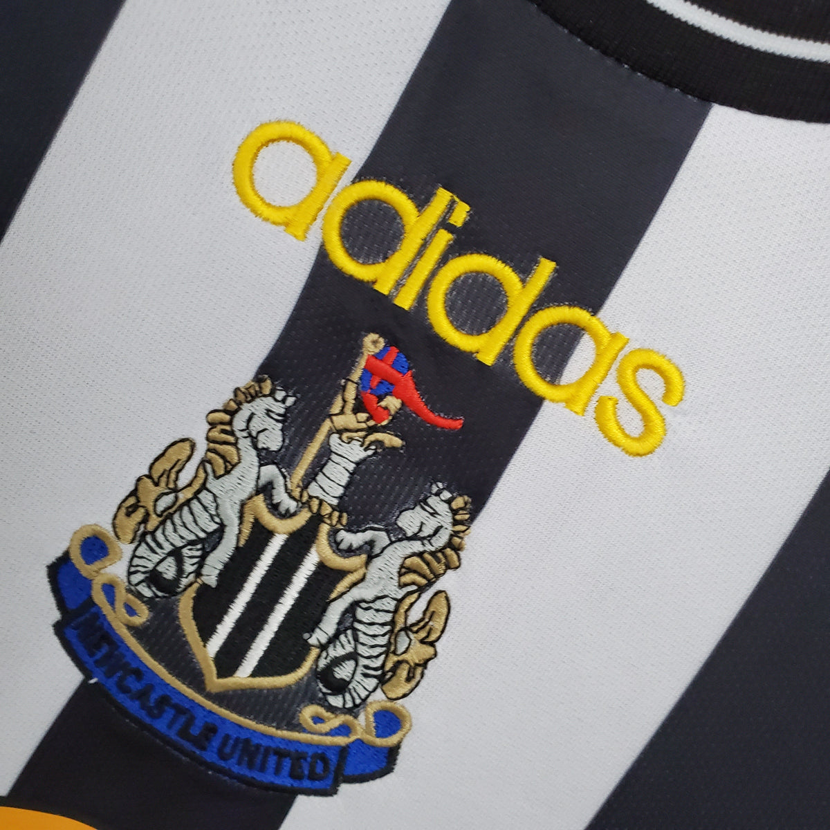 Camisola Newcastle Titular 97/99 - Versão Retro