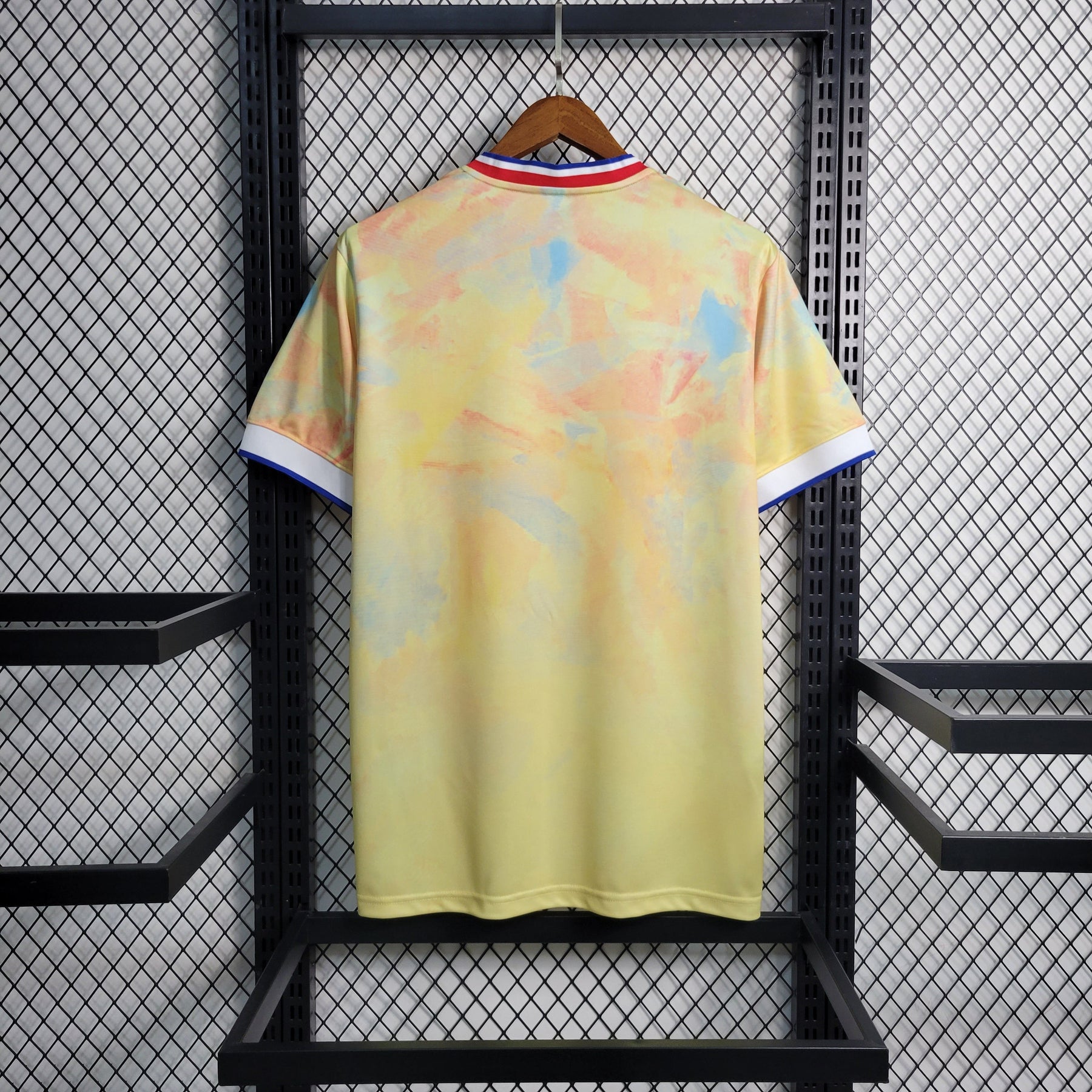 Camisola Fortaleza Edição Especial 23/24 - Adepto Masculina - Amarela