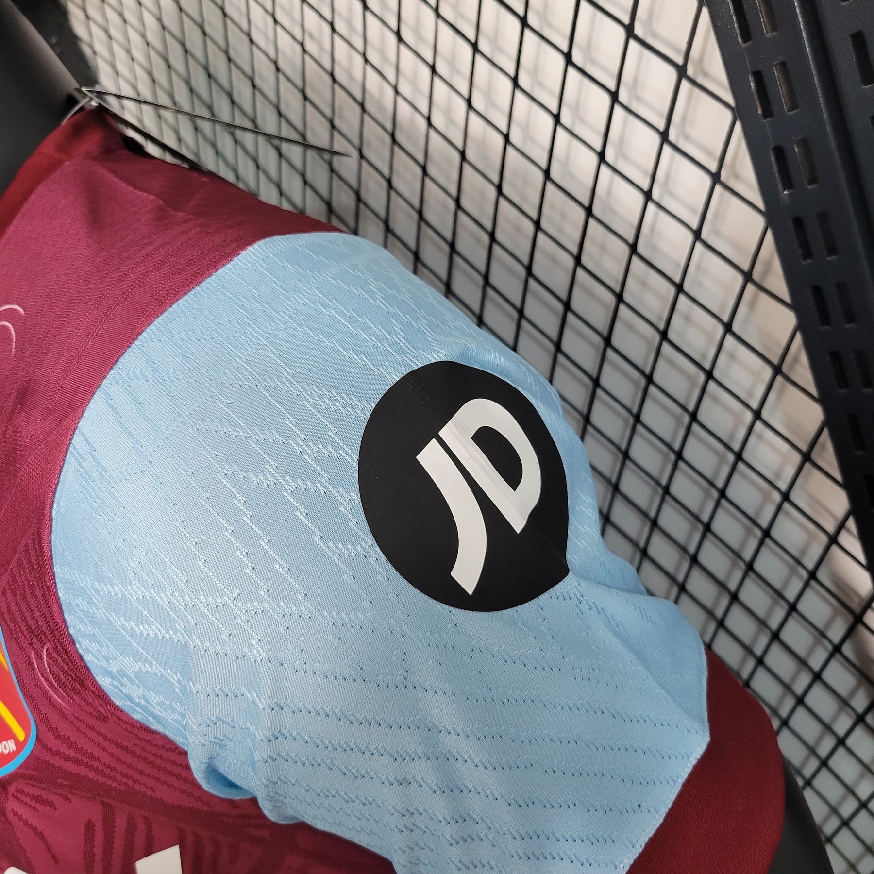 Camisola West Ham Home 23/24 - Umbro Jogador Masculino