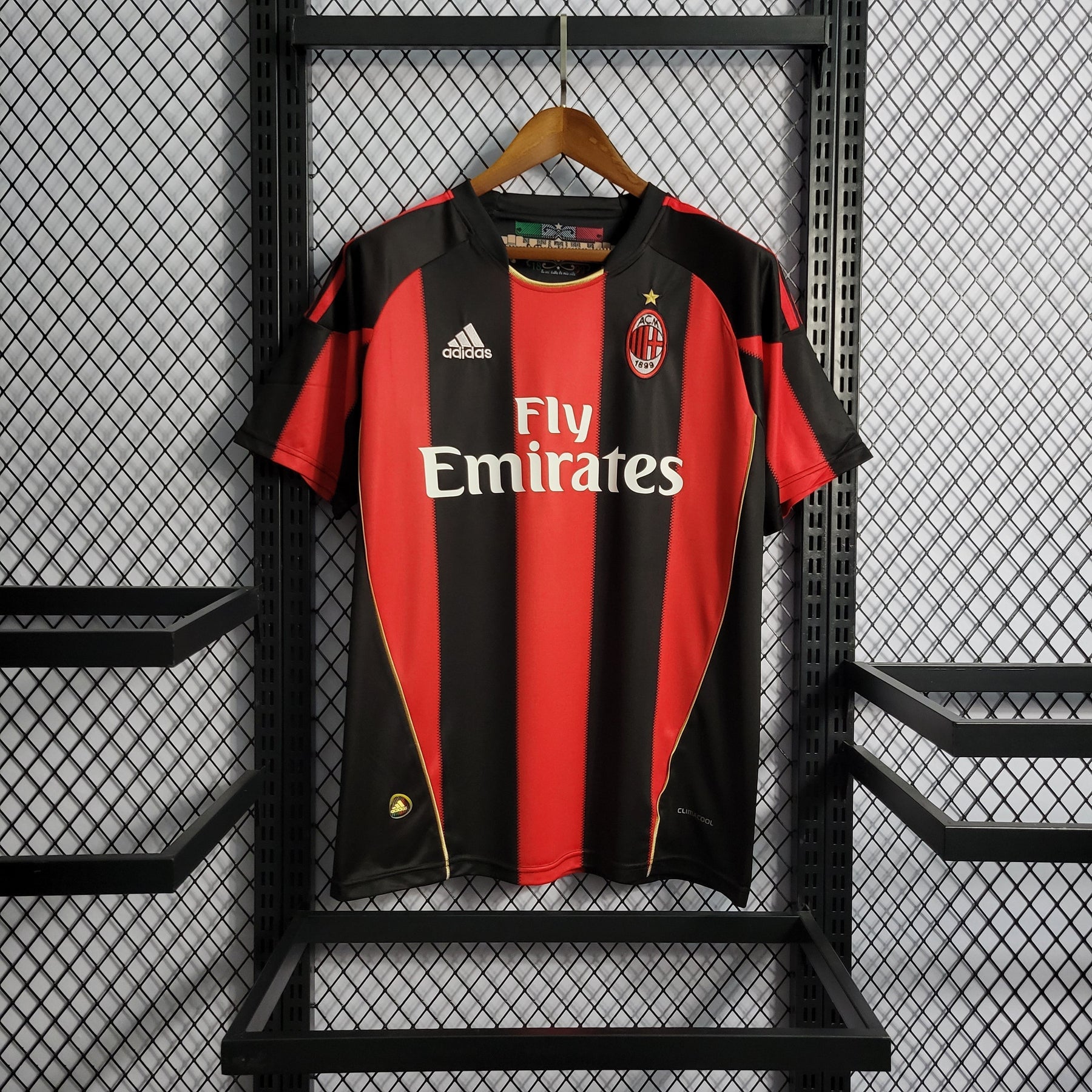 Camisola Milan Titular 10/11 - Versão Retro