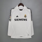 Camisola Real Madrid Titular 05/06 - Versão Retro Manga Comprida