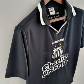 Camisola Santos Edição Especial Charlie Brown Preta 22/23 - Versão Adepto