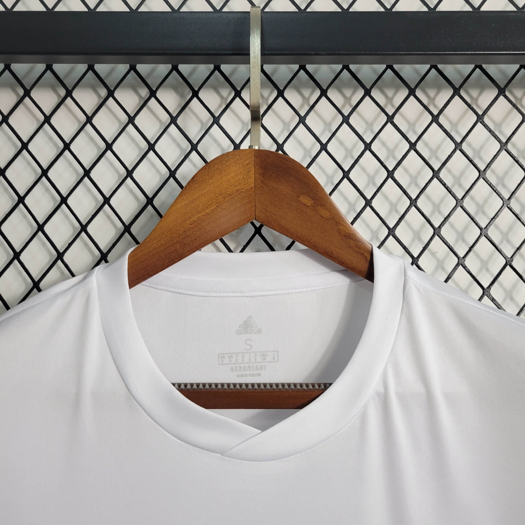Camisola Real Madrid Ed Especial Branca 23/24 - Adidas Adepto Masculina - lançamento