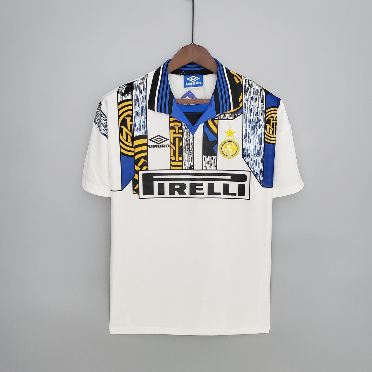Camisola Inter de Milão Reserva 96/97 - Versão Retro