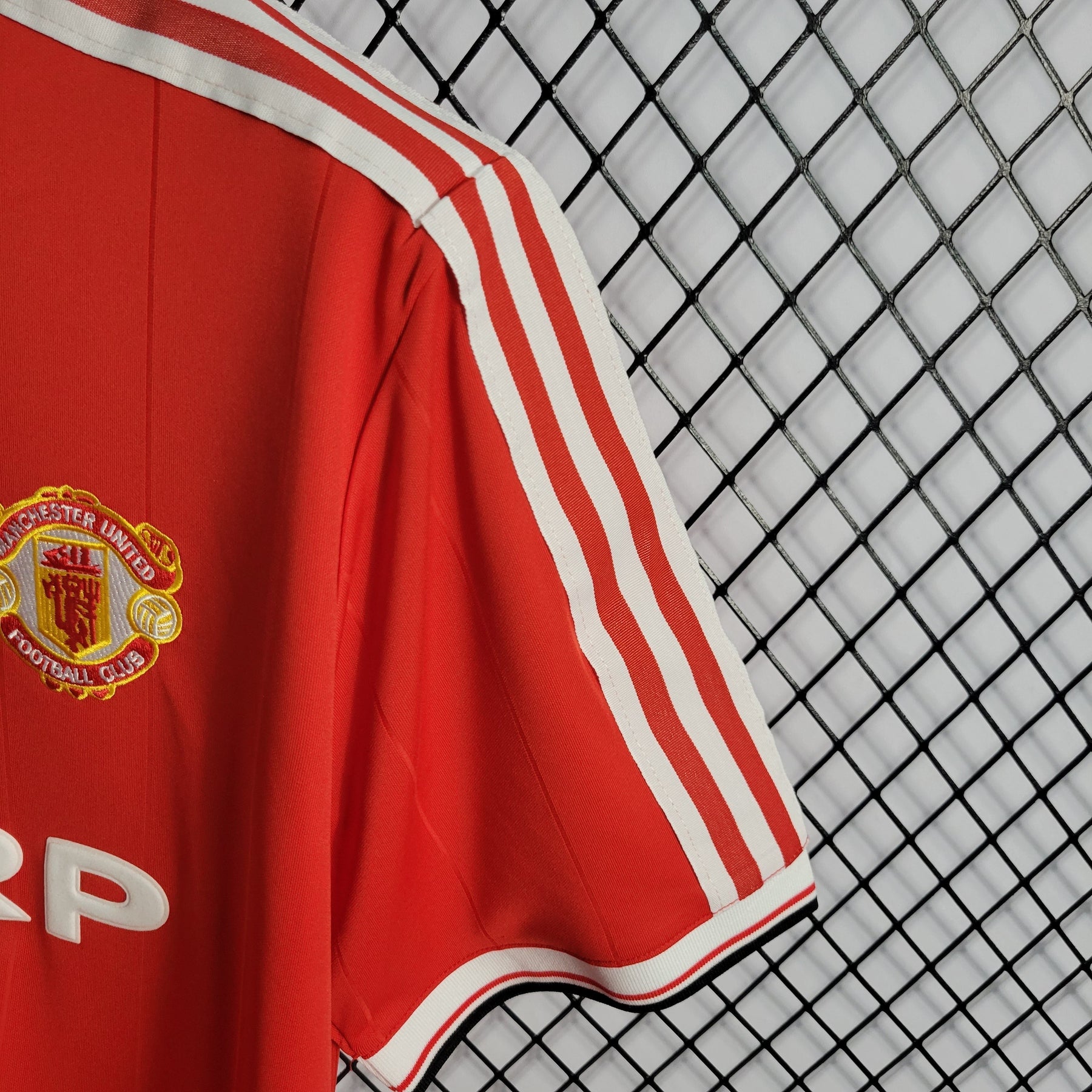 Camisola Manchester United Titular 1984 - Versão Retro