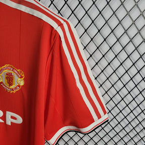 Camisola Manchester United Titular 1984 - Versão Retro