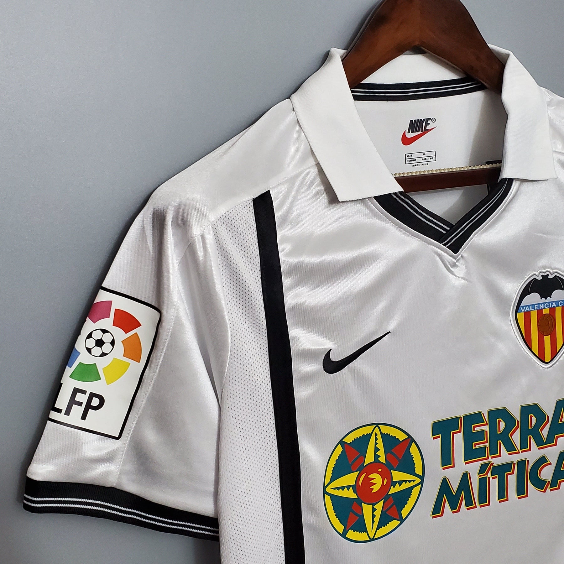 Camisola Valencia Titular 01/02 - Versão Retro