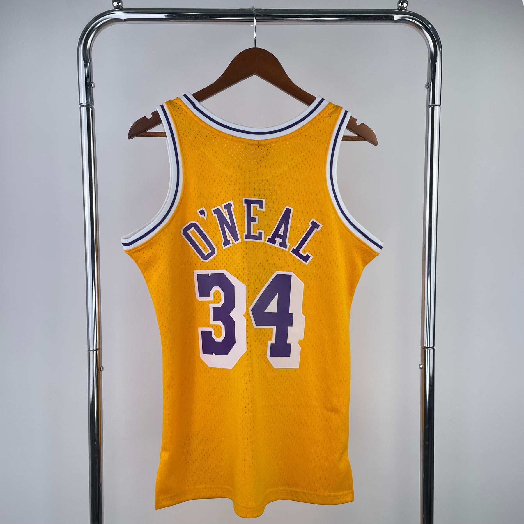 Regata Los Angeles Lakers Mitchell & Ness Home 96/97 - Rei da Pelada