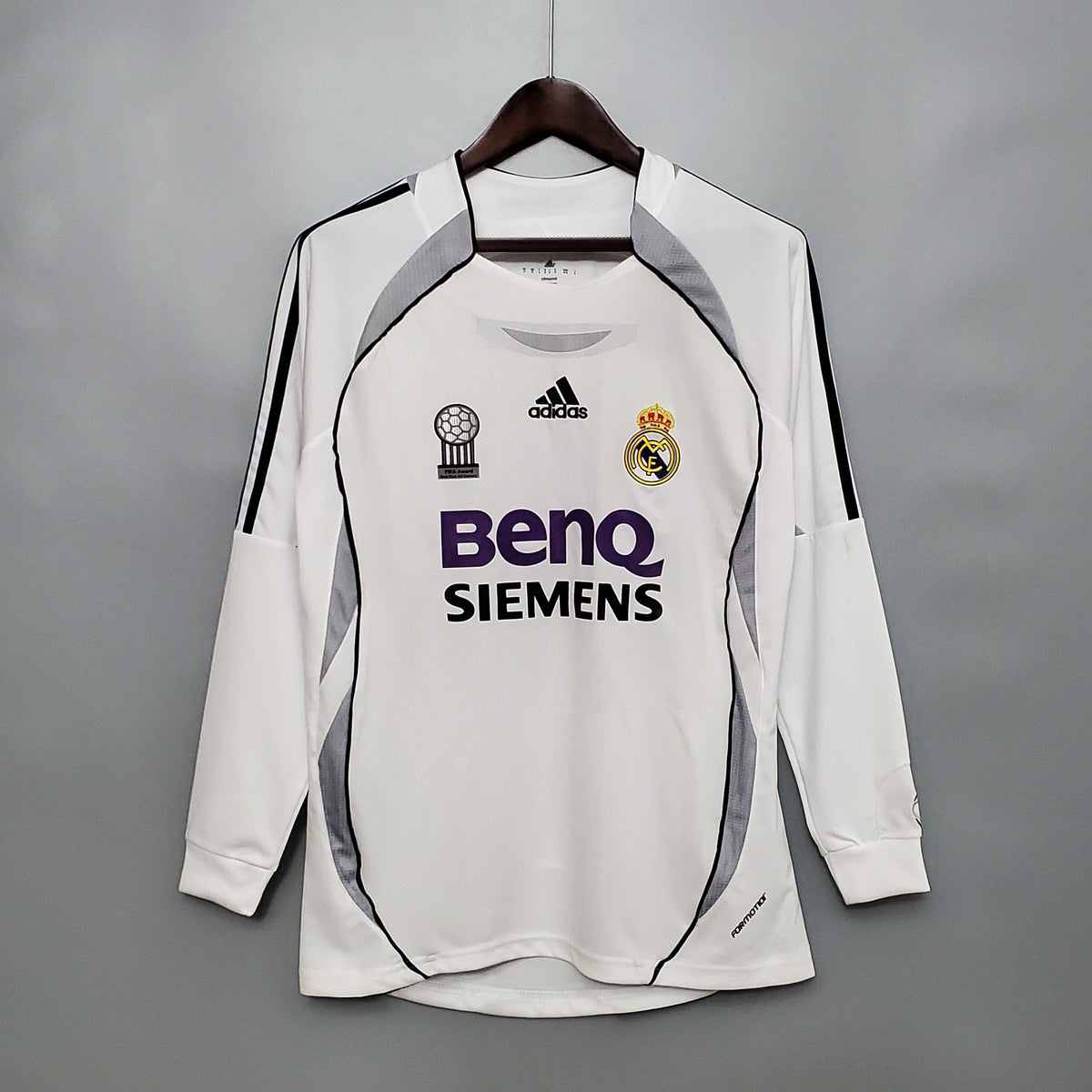 Camisola Real Madrid Titular 06/07 - Versão Retro Manga Comprida