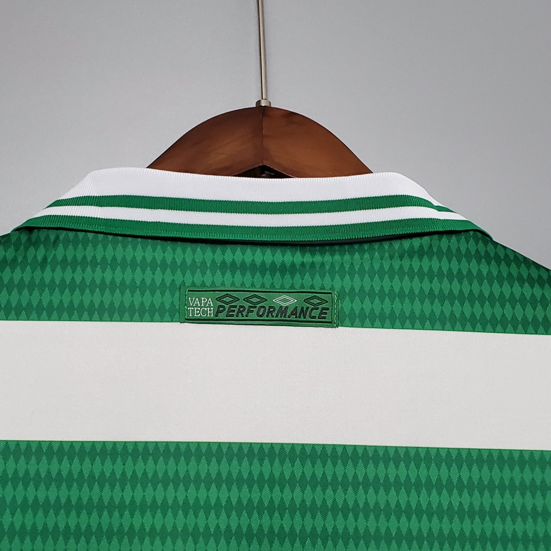 Camisola Celtic Titular 98/99 - Versão Retro