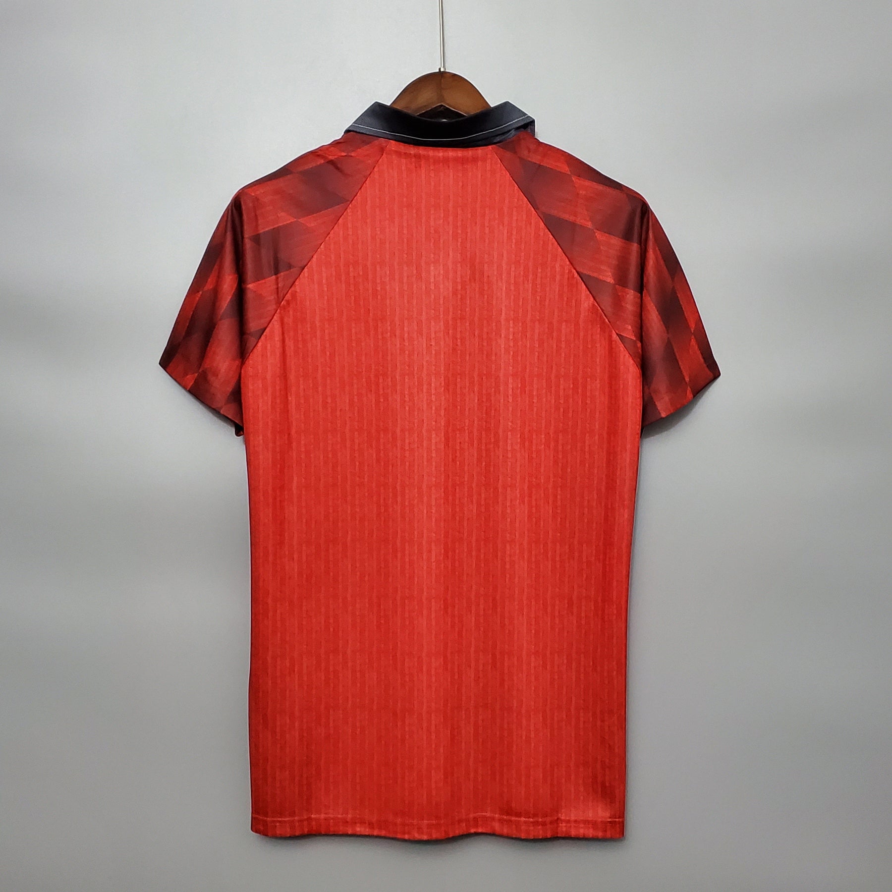 Camisola Manchester United Titular 1996 - Versão Retro