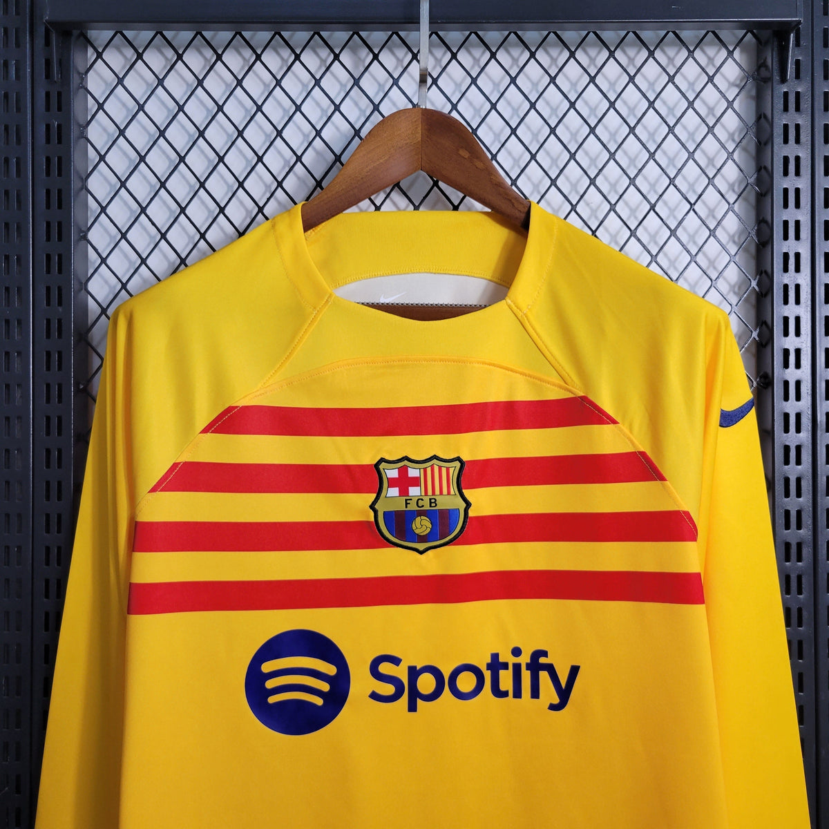 Camisola Barcelona 4 Manga comprida 23/24 - Versão Adepto