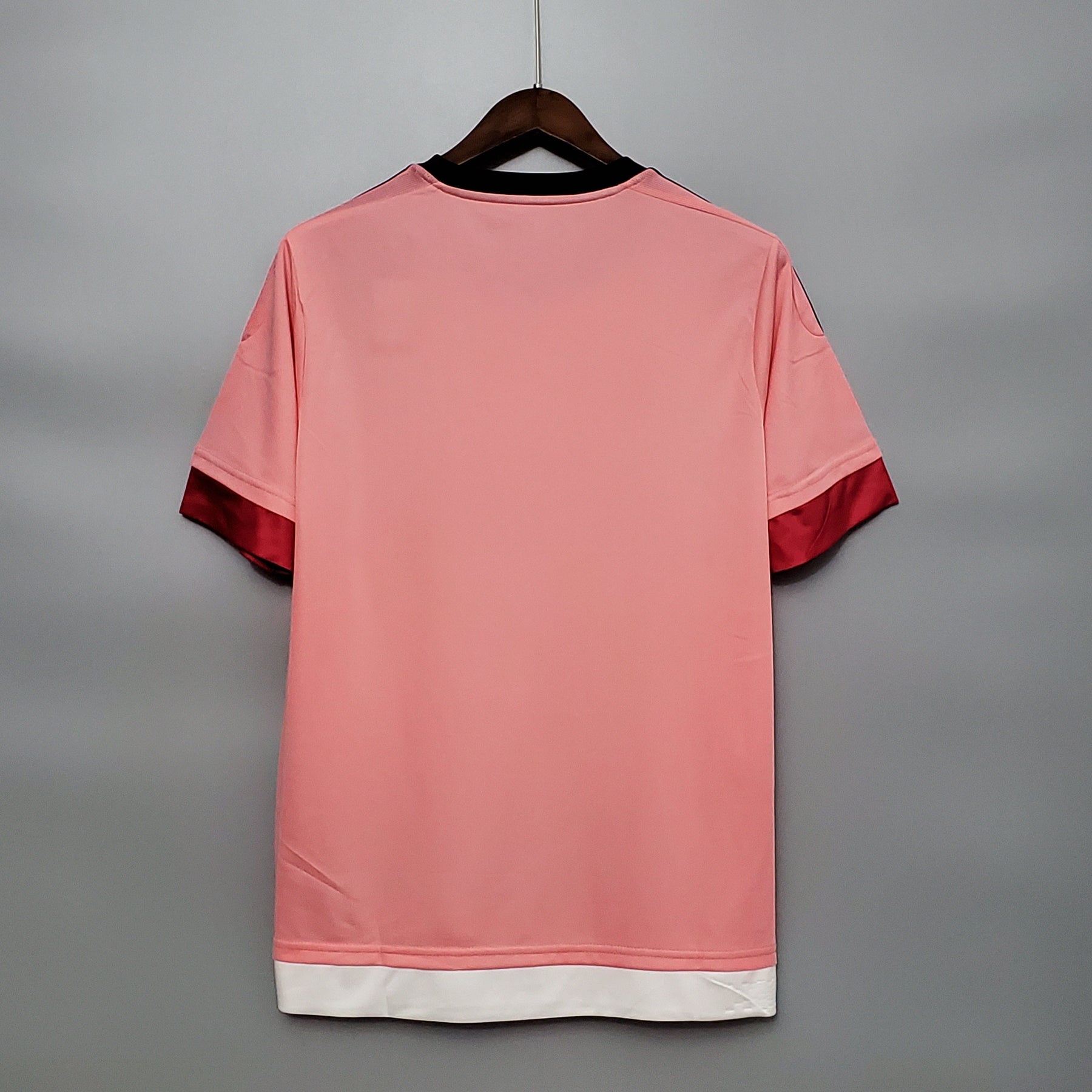 Camisola Juventus Reserva 15/16 - Versão Retro