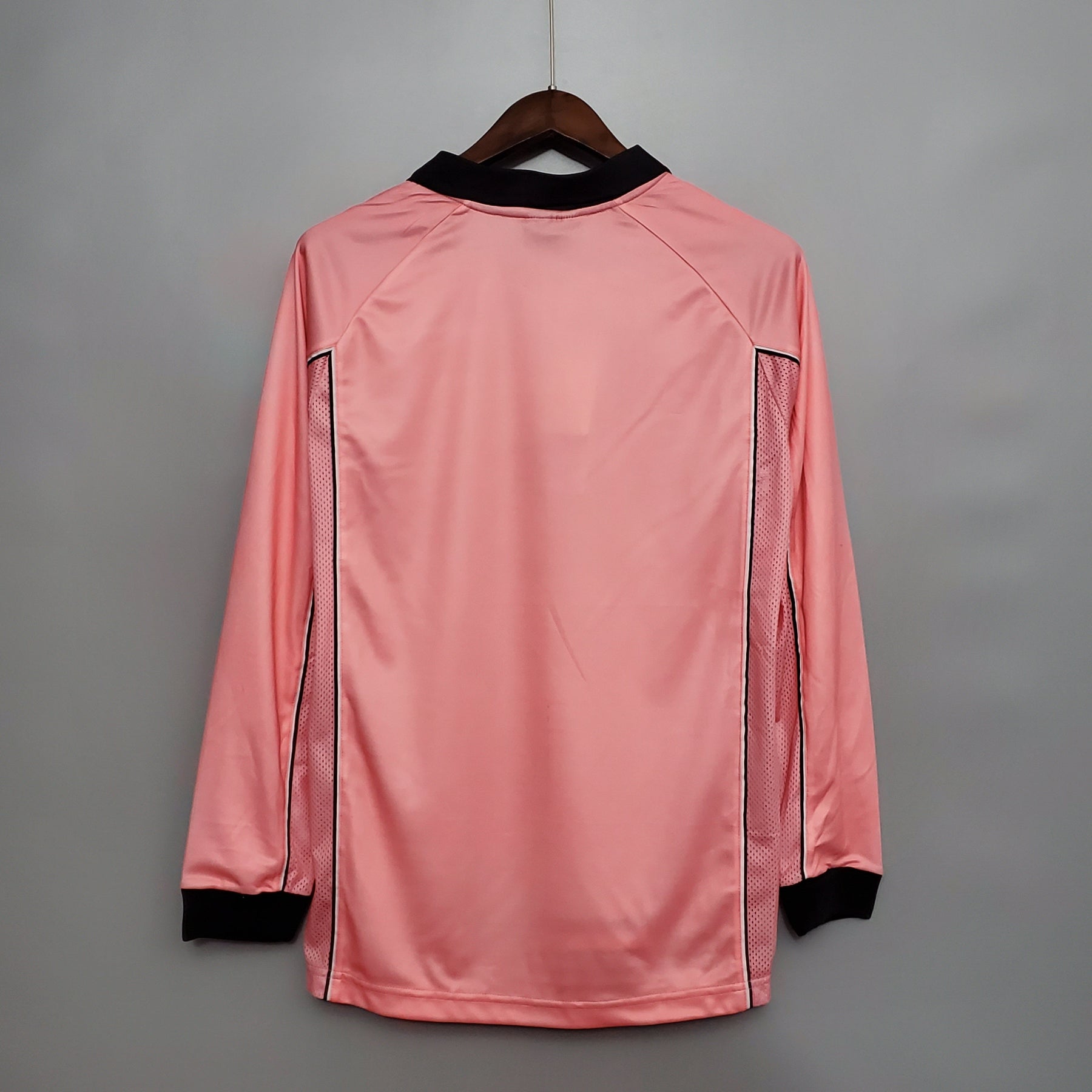 Camisola Juventus Reserva 97/98 - Versão Retro Manga Comprida