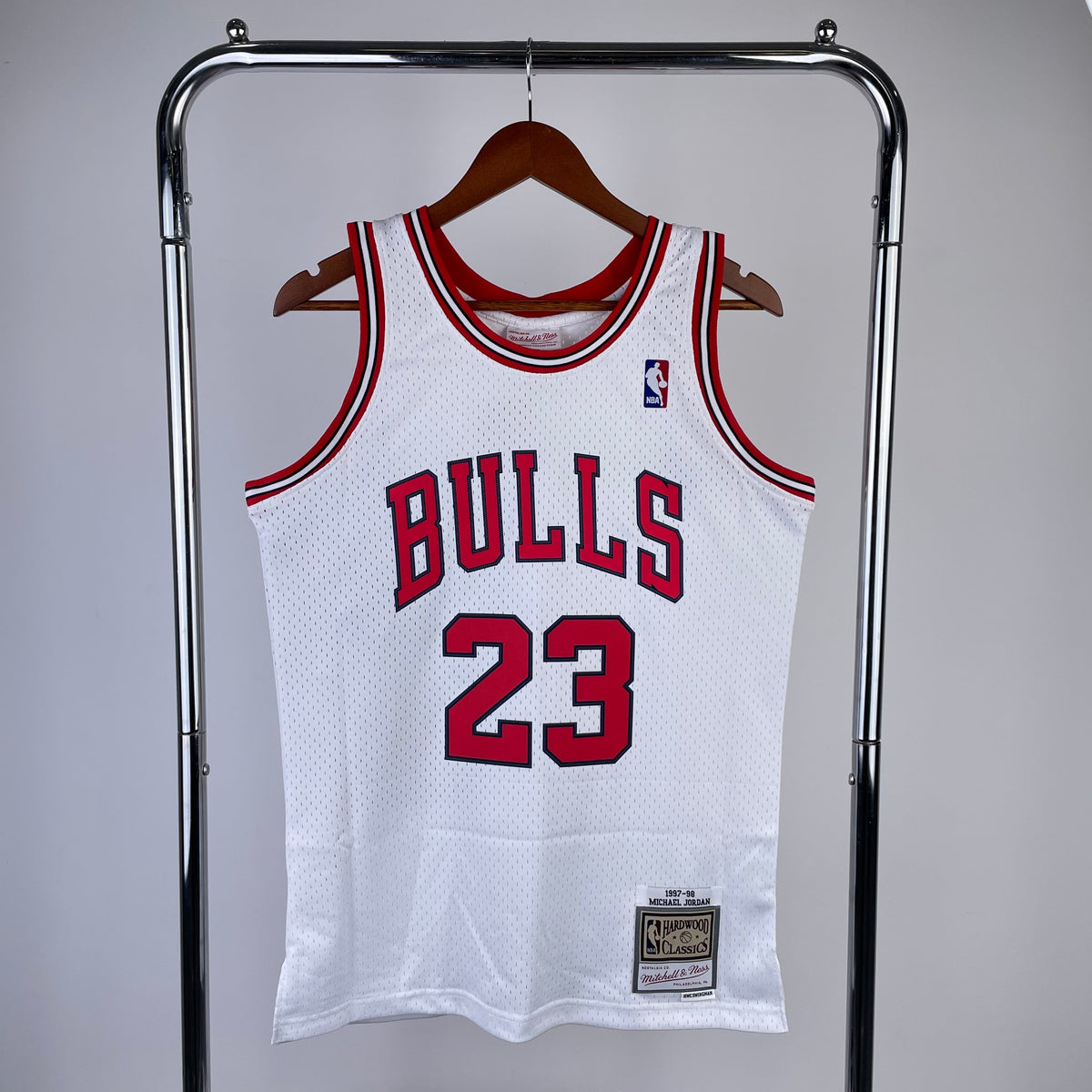 Regata Chicago Bulls Home Mitchell & Ness 97/98 - Rei da Pelada