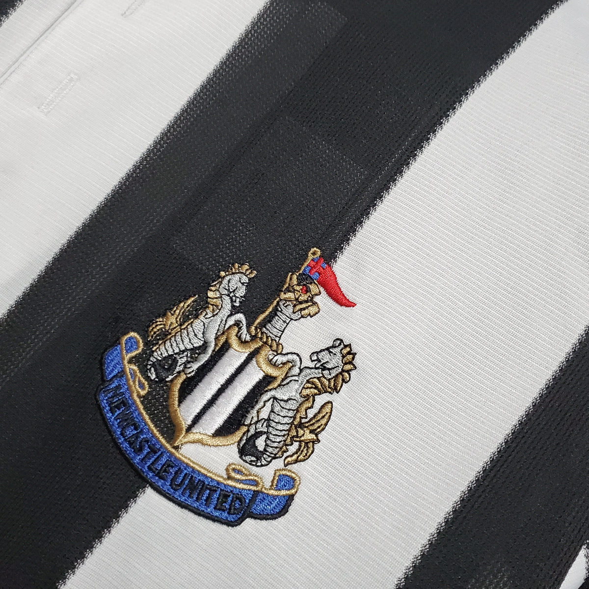 Camisola Newcastle Titular 95/97 - Versão Retro