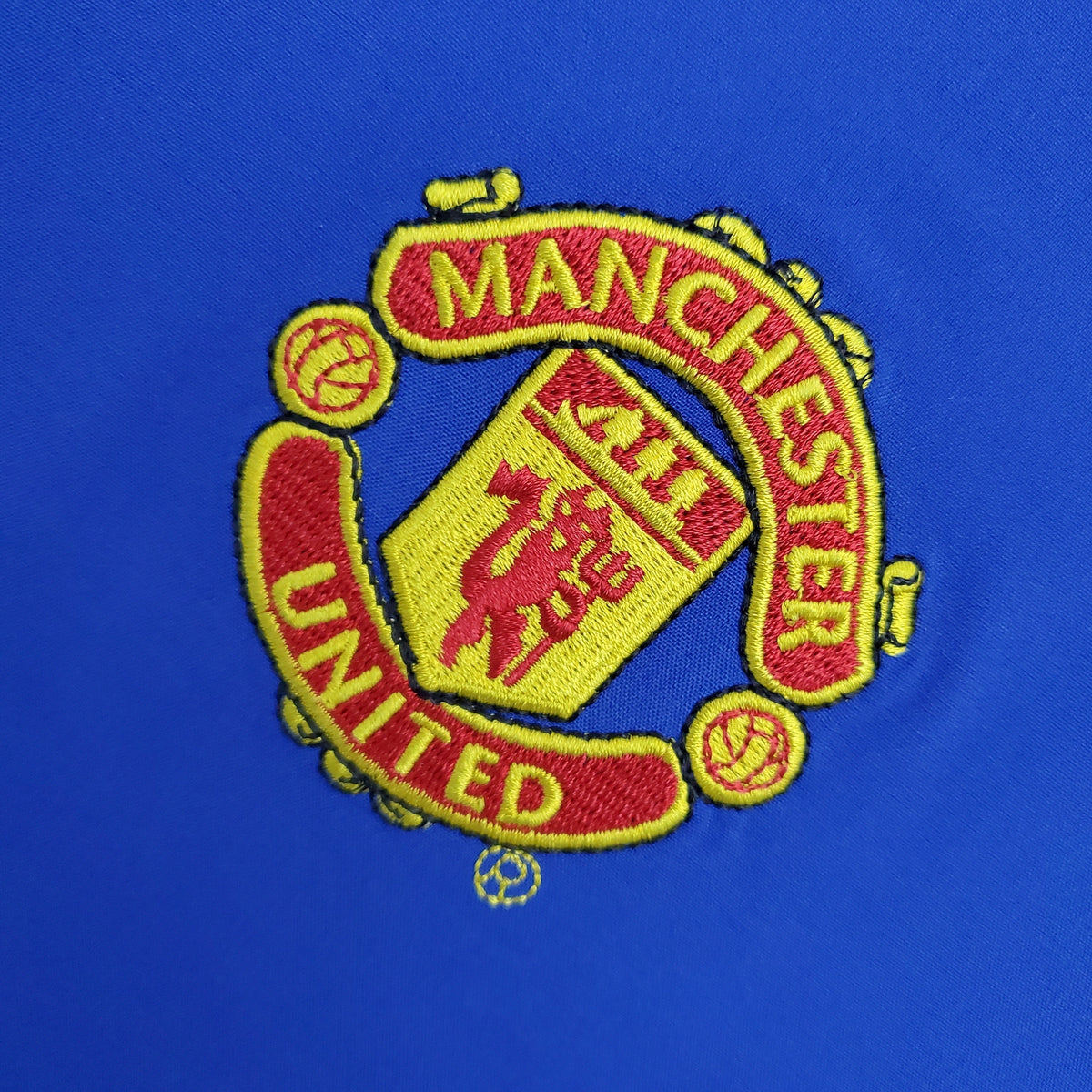 Camisola Manchester United Reserva 02/04 - Versão Retro