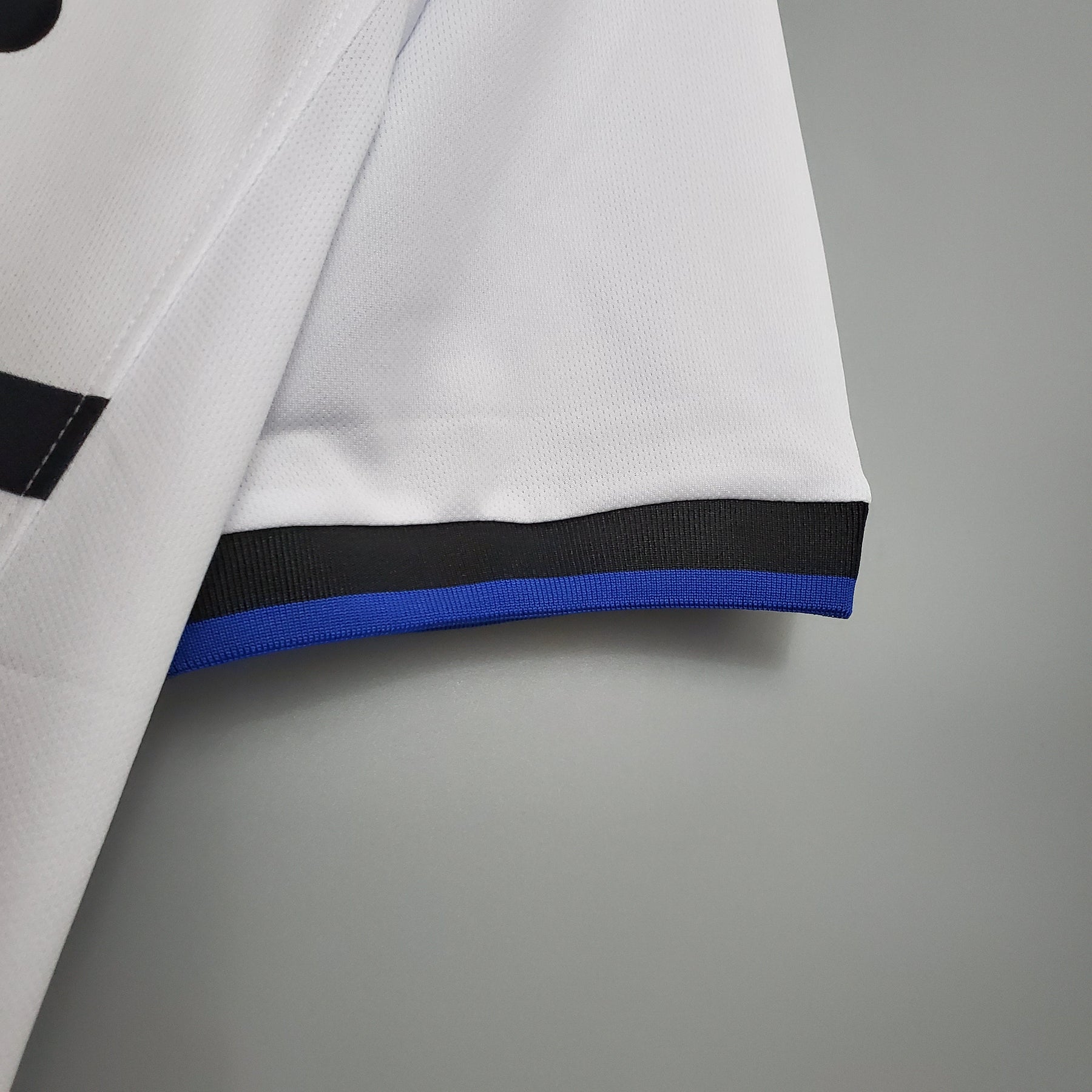 Camisola Inter de Milão Reserva 98/99 - Versão Retro