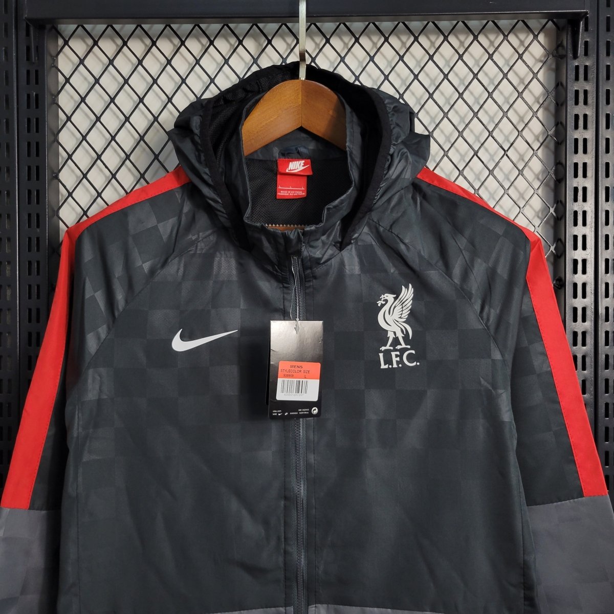 Casaco Corta Vento Liverpool II 23/24